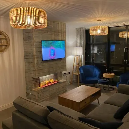아파트 5 Mins From The Eden Project Baybreeze Apartment, Sea Views, Super Kingsize Beds